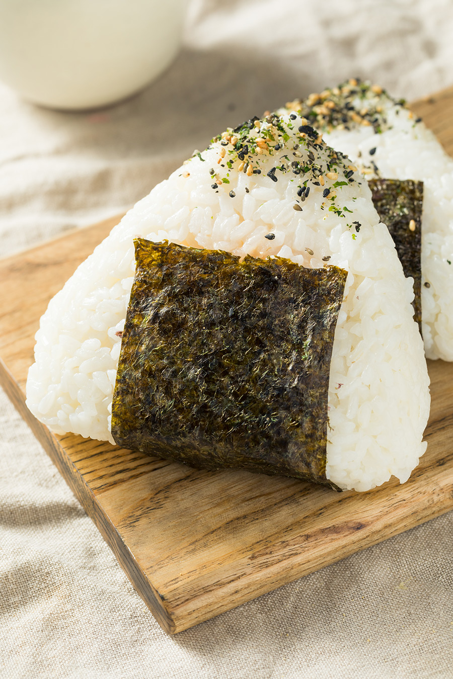 homemade-japanese-tuna-mayo-onigiri-rice-balls